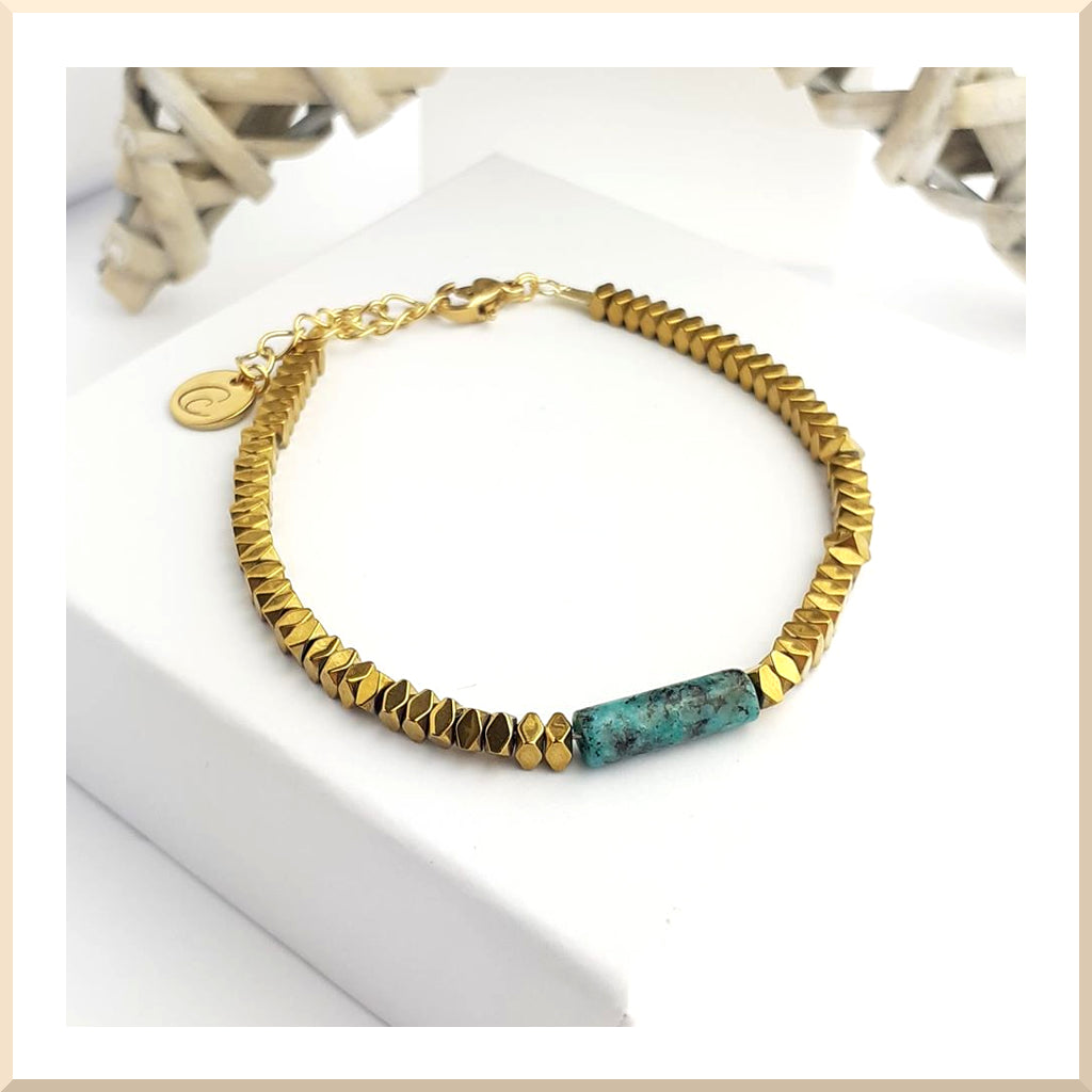 𝑪𝒐𝒍𝒍𝒆𝒄𝒕𝒊𝒐𝒏 EMIE  BRACELET de perles Hématite & Heishi turquoise