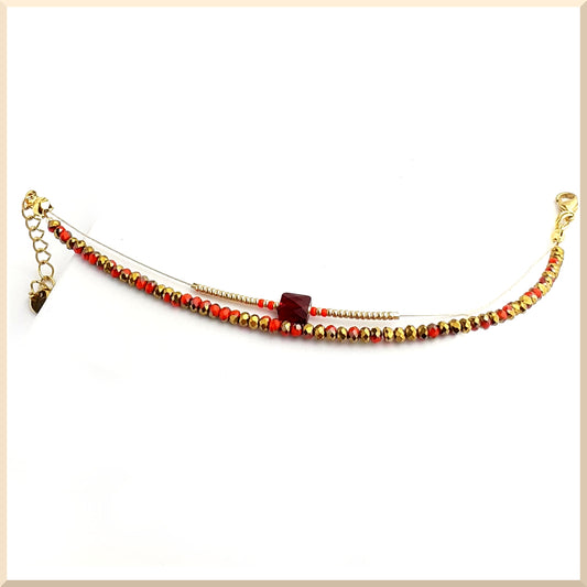 𝑪𝒐𝒍𝒍𝒆𝒄𝒕𝒊𝒐𝒏 ADELE BRACELET perles facettées rouges avec intercalaire de verre